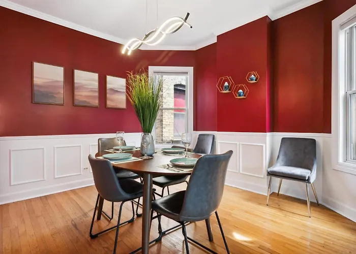 Wrigley 4br Home, Sleeps 10 Casa de férias