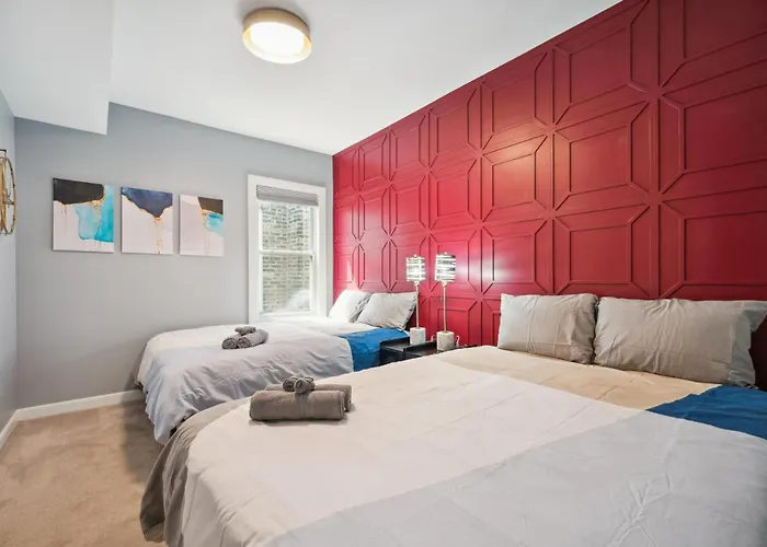 Wrigley 4br Home, Sleeps 10 Casa de férias